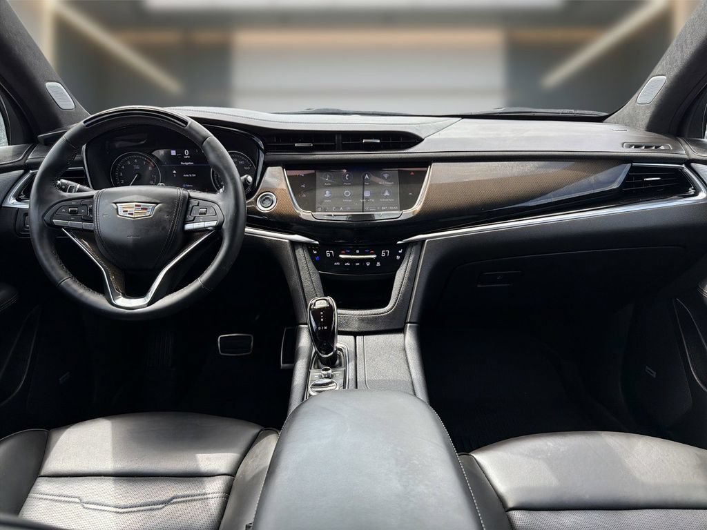 Used 2025 Cadillac XT6 Sport w/ Platinum Package AWD/4WD image 18