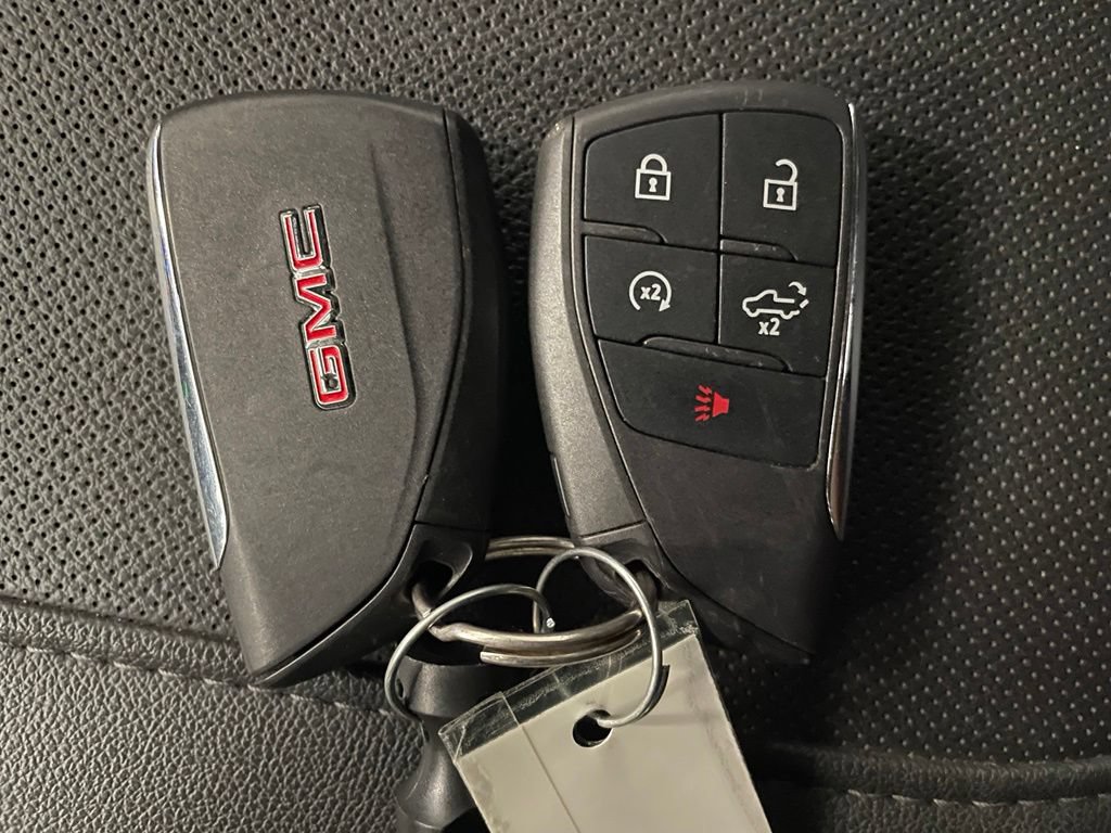 Used 2024 GMC Sierra 1500 SLT AWD/4WD image 18