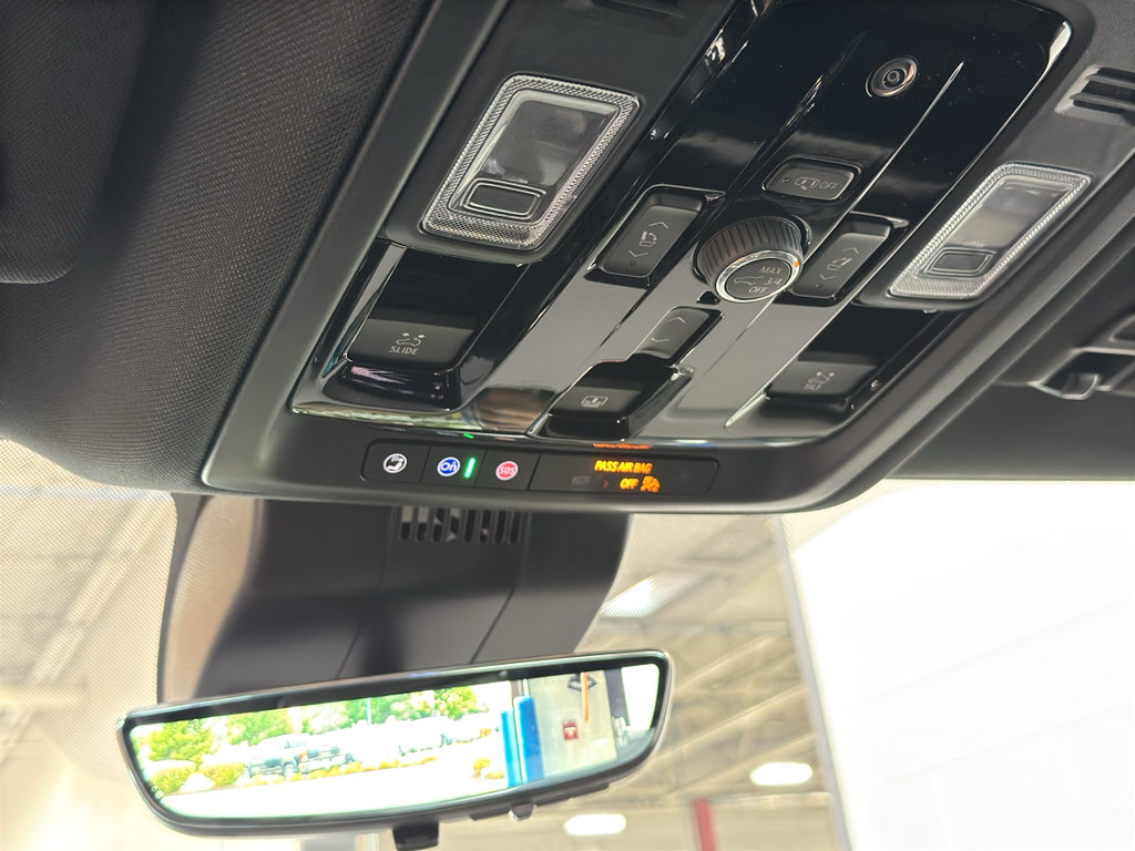 New 2026 GMC Yukon Elevation w/ Elevation Premium Package AWD/4WD image 39