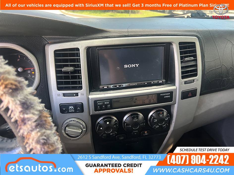 Used 2005 Toyota 4Runner SR5 AWD/4WD image 11
