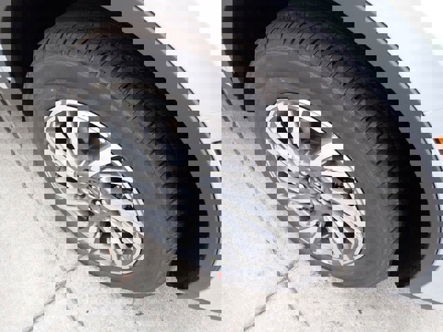 New 2026 Lincoln Corsair Premiere image 17