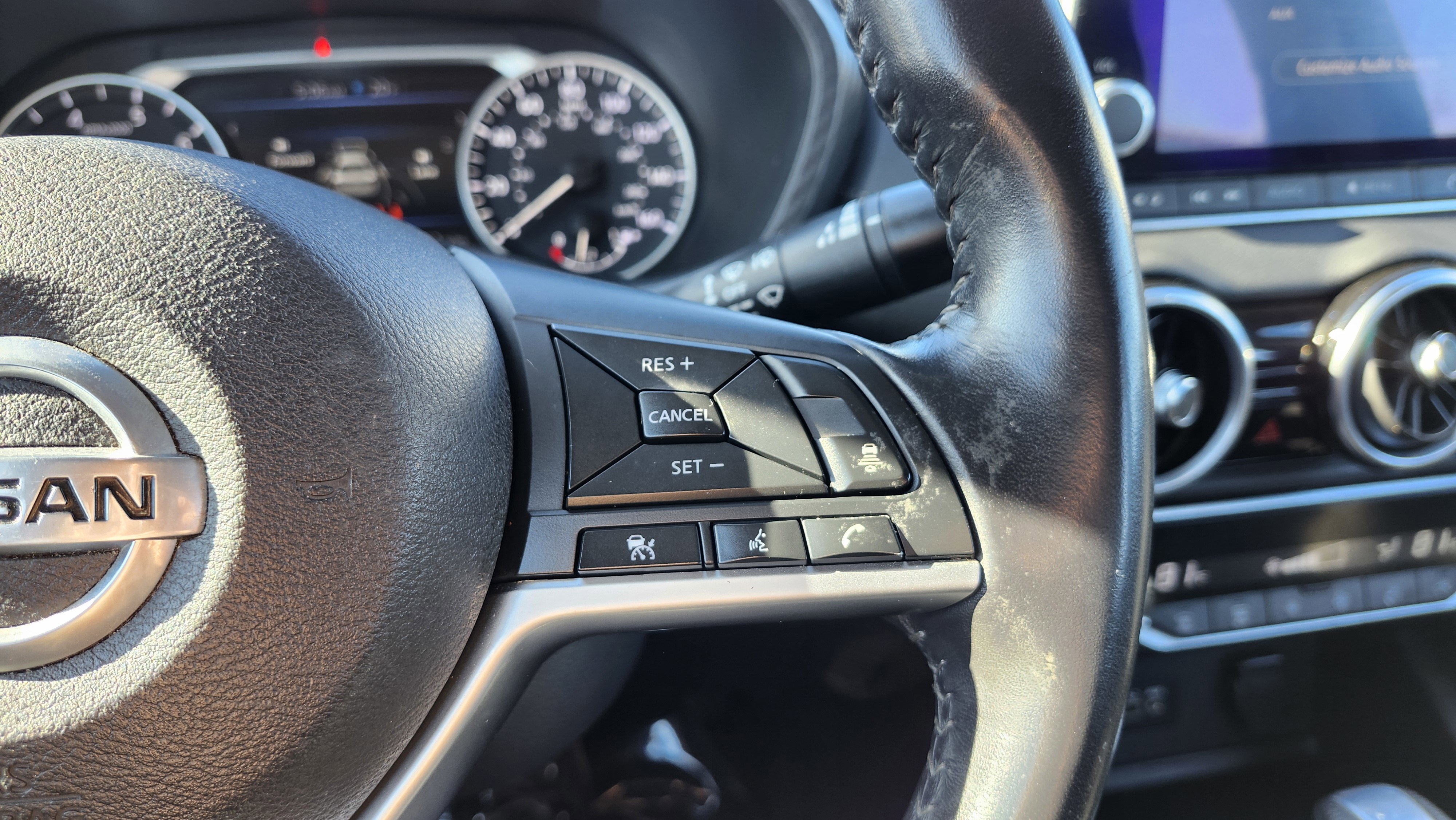 Used 2021 Nissan Sentra SV image 32