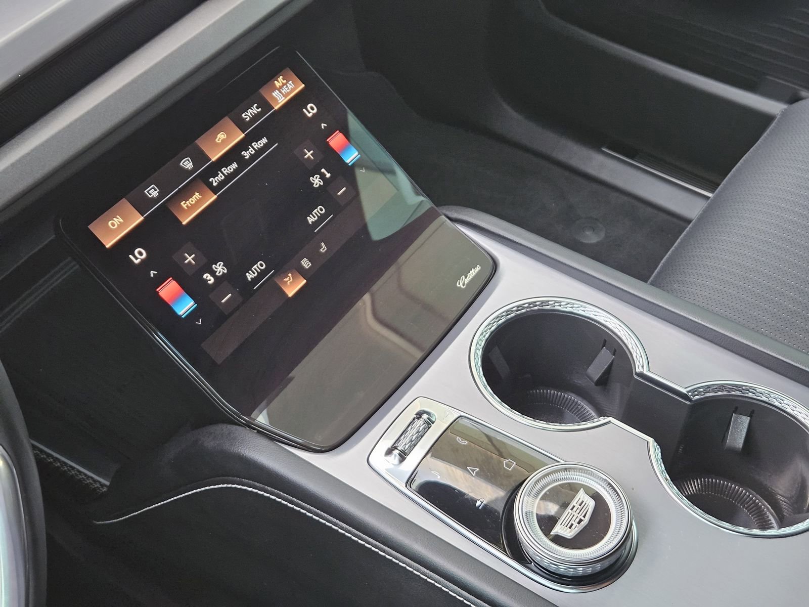 New 2026 Cadillac Vistiq Sport image 17