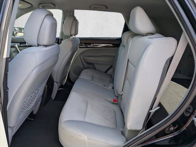 Used 2012 Kia Sorento FWD image 17