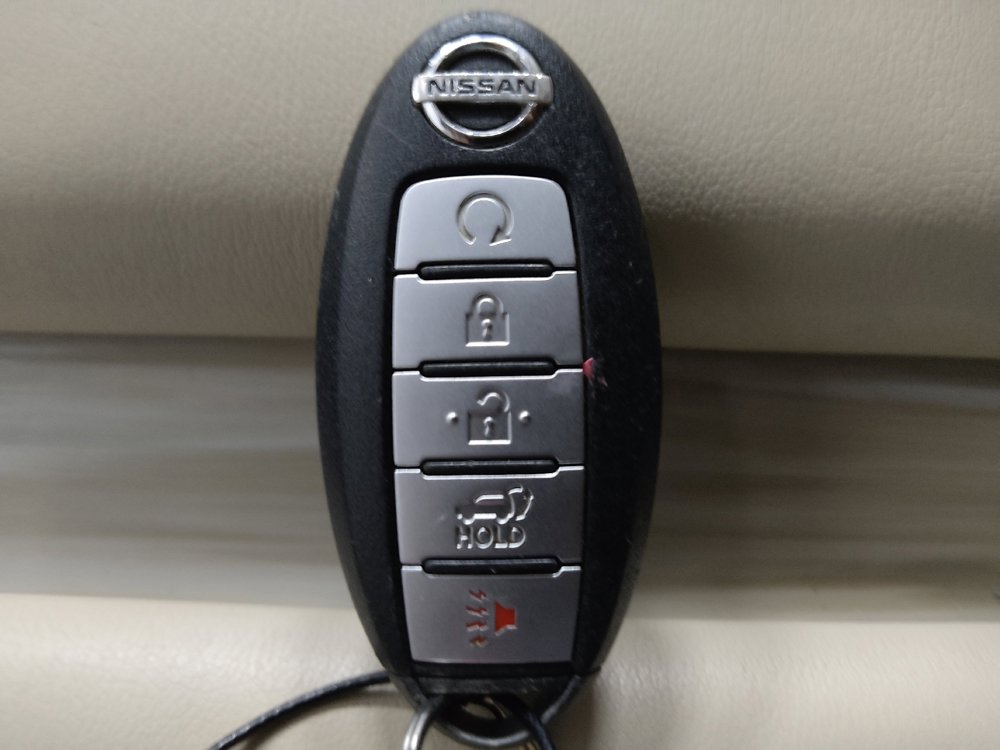 Used 2015 Nissan Murano Platinum FWD image 32