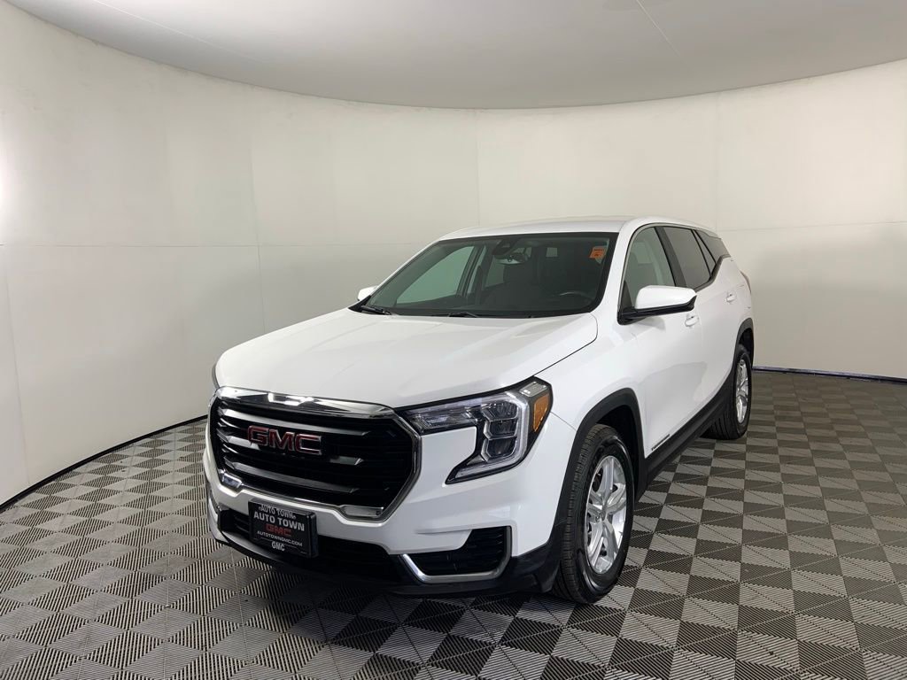 Used 2024 GMC Terrain SLE FWD image 5