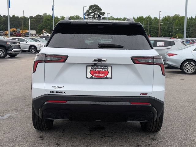 New 2026 Chevrolet Equinox RS w/ Convenience Package III FWD image 4