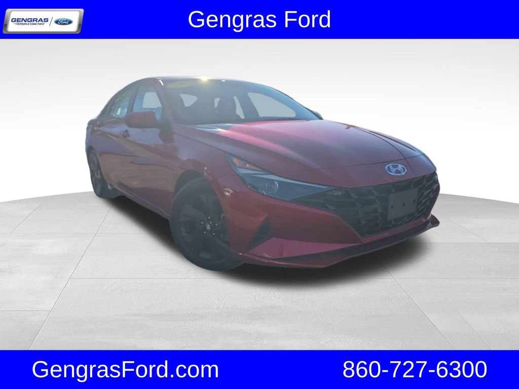 Used 2022 Hyundai Elantra SEL image 1