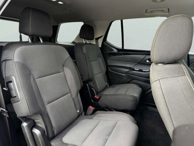Used 2020 Chevrolet Traverse LT FWD image 47