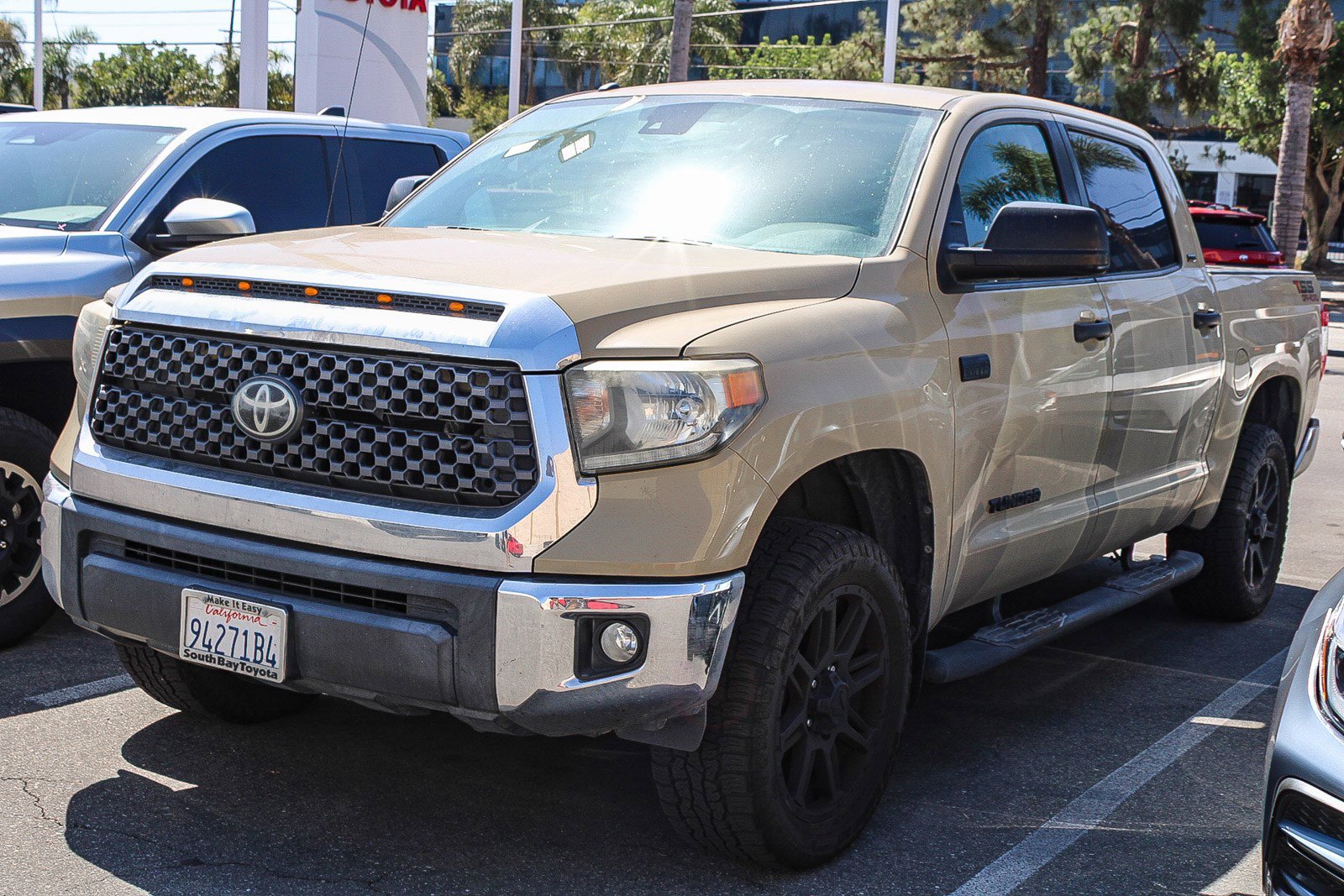 Used 2019 Toyota Tundra SR5 w/ SR5 Upgrade Package