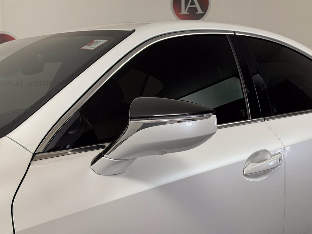 Used 2022 Lexus IS 300 AWD w/ Comfort Package image 12