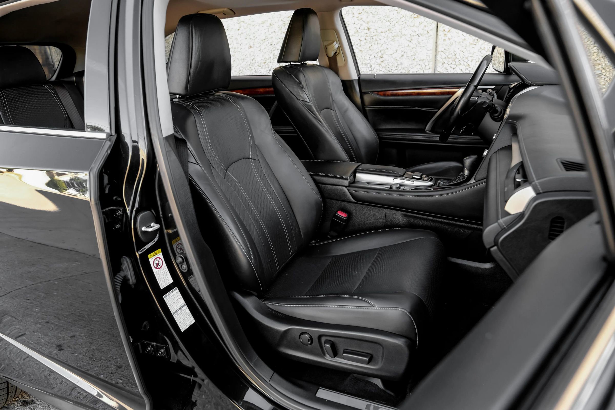 Used 2018 Lexus RX 350L AWD image 35