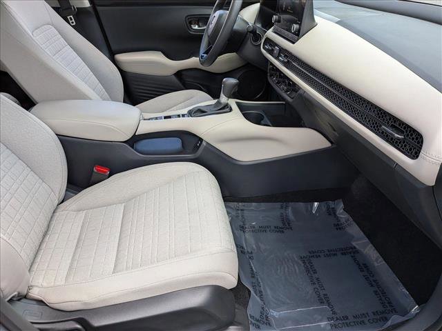 Used 2025 Honda HR-V LX image 19