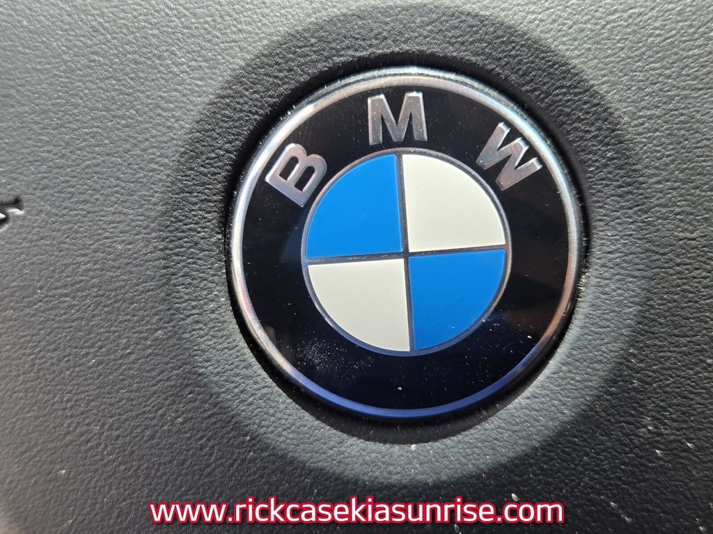Used 2022 BMW 330i Sedan w/ Driving Assistance Package RWD image 30