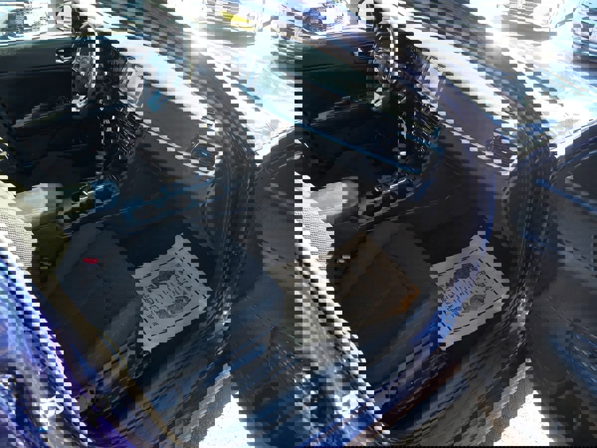 Used 2019 Kia Optima LX image 16