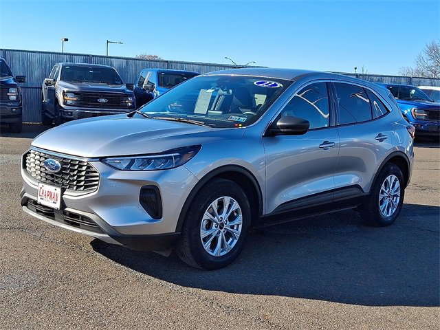 Certified 2023 Ford Escape Active image 3