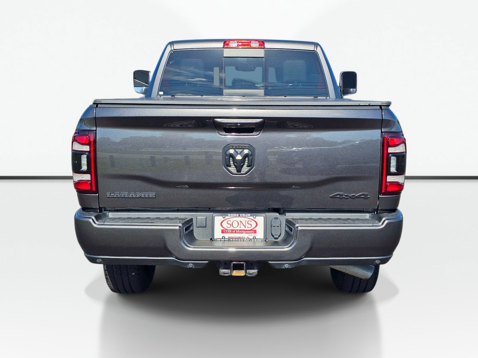 Used 2022 RAM 3500 Laramie w/ Night Edition AWD/4WD image 13