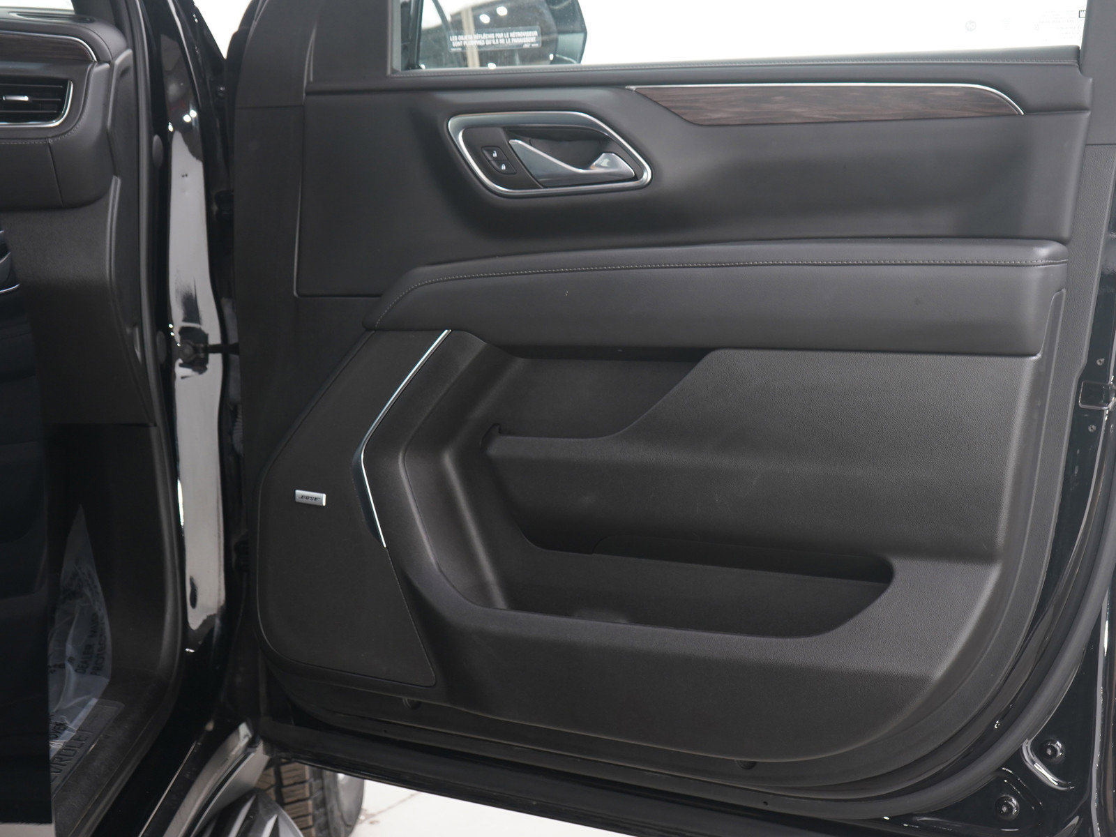 Used 2023 Chevrolet Tahoe LT image 12