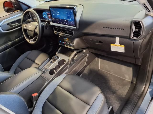 Used 2025 Ford Bronco Sport Outer Banks w/ Sasquatch Outer Banks Package AWD/4WD image 30