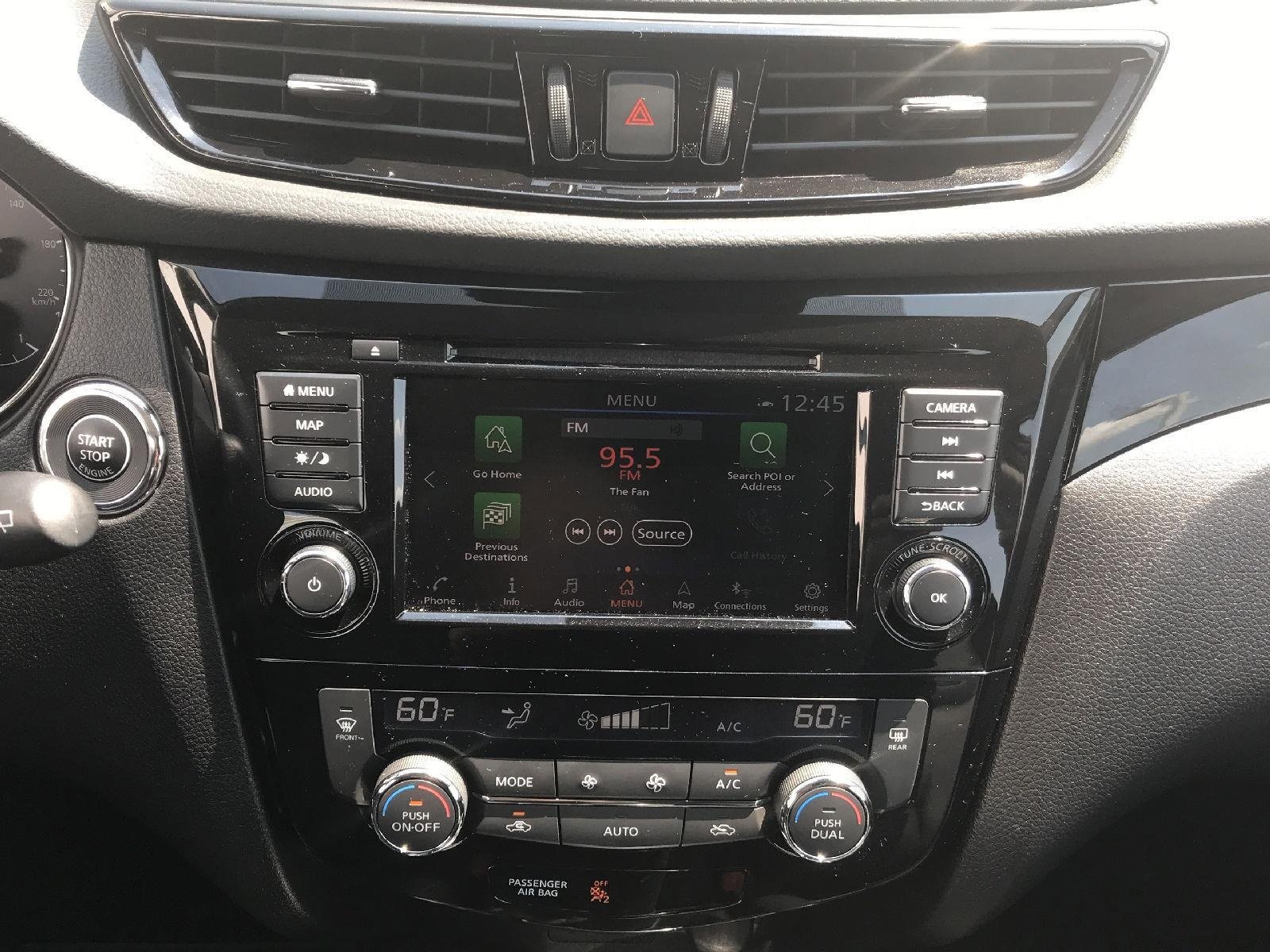 Used 2022 Nissan Rogue Sport SL AWD/4WD image 11