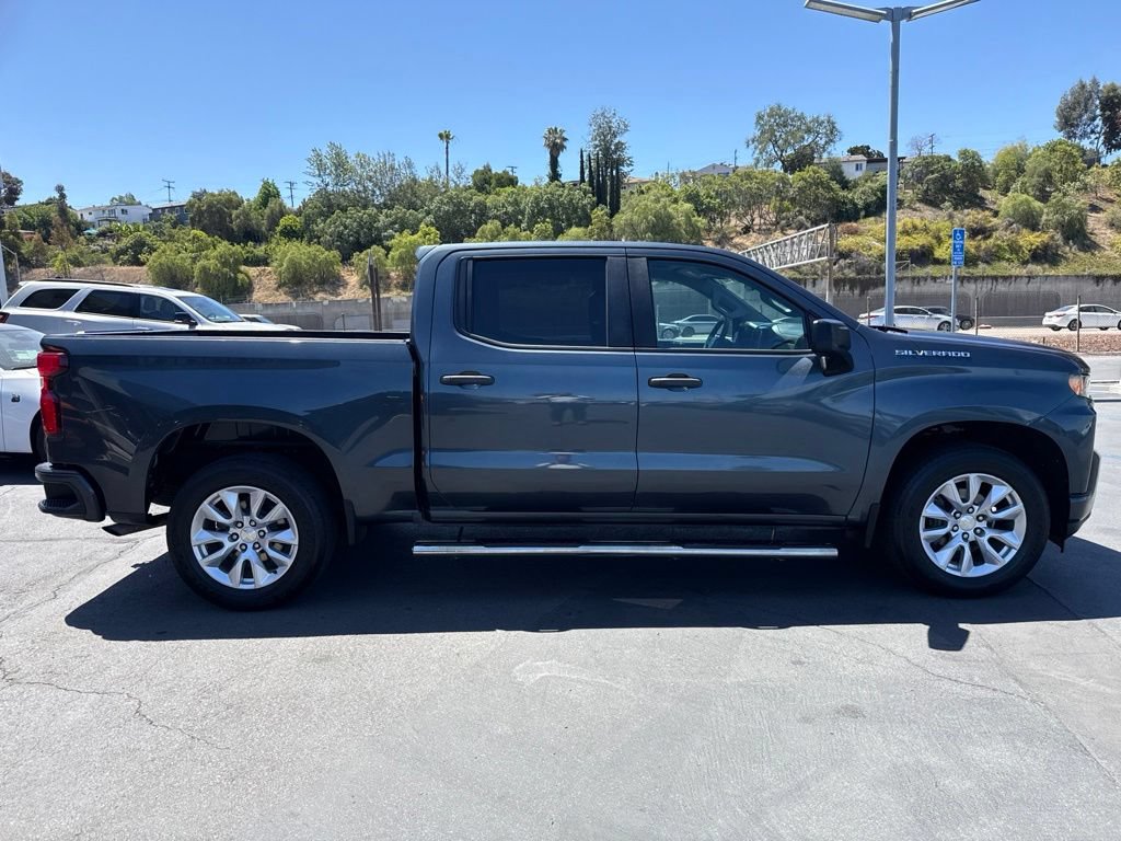 Used 2020 Chevrolet Silverado 1500 Custom w/ Custom Value Package RWD image 9