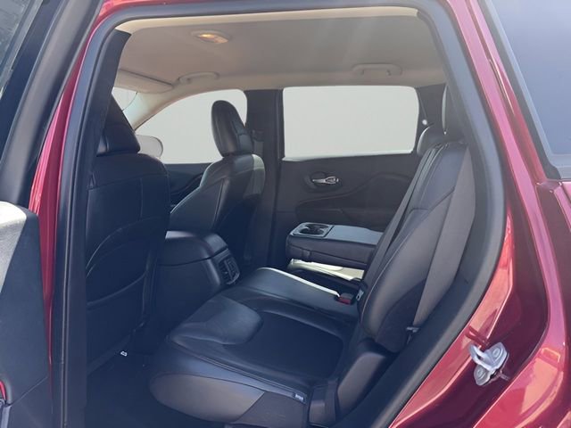 Used 2015 Jeep Cherokee Trailhawk w/ Cold Weather Group image 15