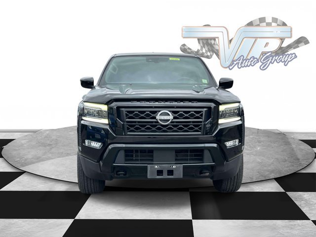 Used 2023 Nissan Frontier SV w/ Midnight Edition Package AWD/4WD image 2