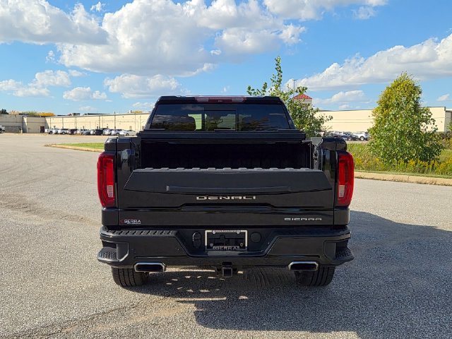 Used 2019 GMC Sierra 1500 Denali w/ Denali Ultimate Package AWD/4WD image 10