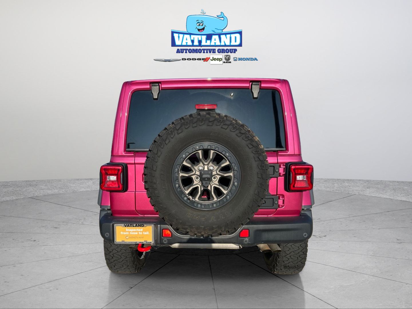 Used 2022 Jeep Wrangler Unlimited Rubicon w/ Xtreme Recon 35" Tire Package AWD/4WD image 4
