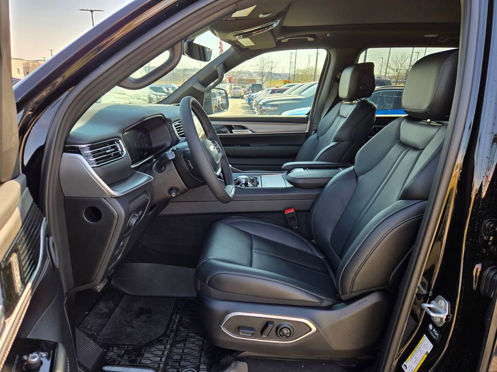 New 2026 Jeep Grand Wagoneer 4WD w/ Quick Order Packge 29V Upland image 13