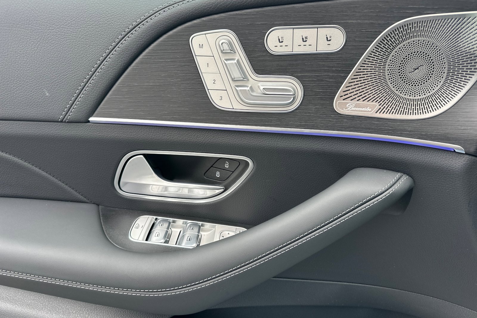 New 2026 Mercedes-Benz GLE 53 AMG 4MATIC image 11