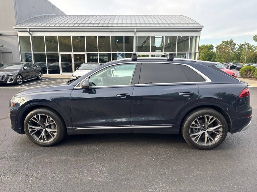 Used 2025 Audi Q8 Prestige AWD/4WD image 2