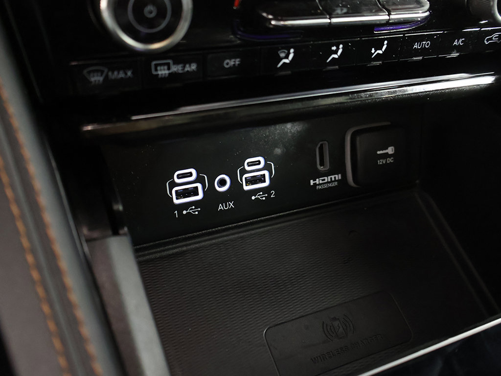 Used 2023 Jeep Grand Cherokee Summit AWD/4WD image 70
