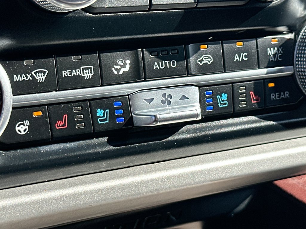Used 2024 Ford Expedition Limited RWD image 21