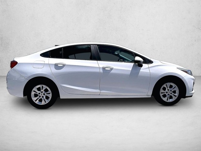 Used 2019 Chevrolet Cruze LS image 5