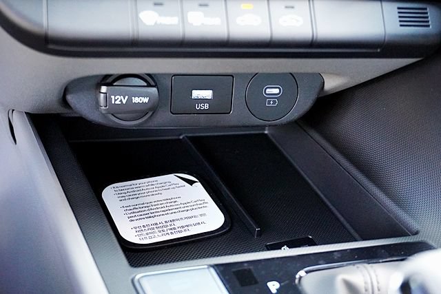 New 2026 Hyundai Elantra Sport FWD image 31