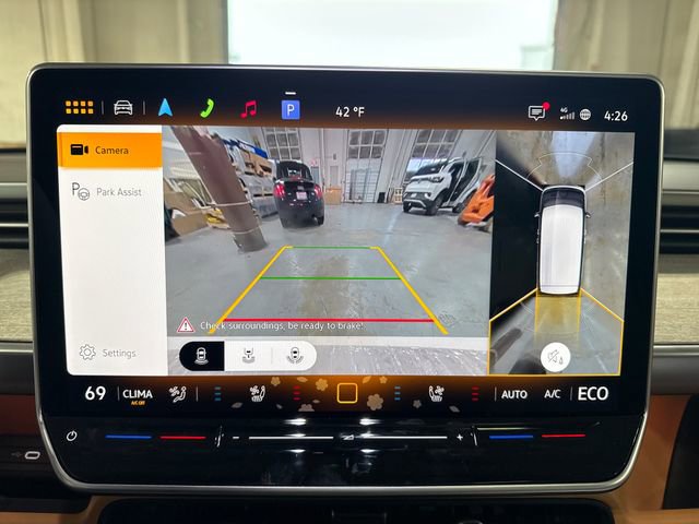 New 2025 Volkswagen ID. Buzz Pro S Plus image 25