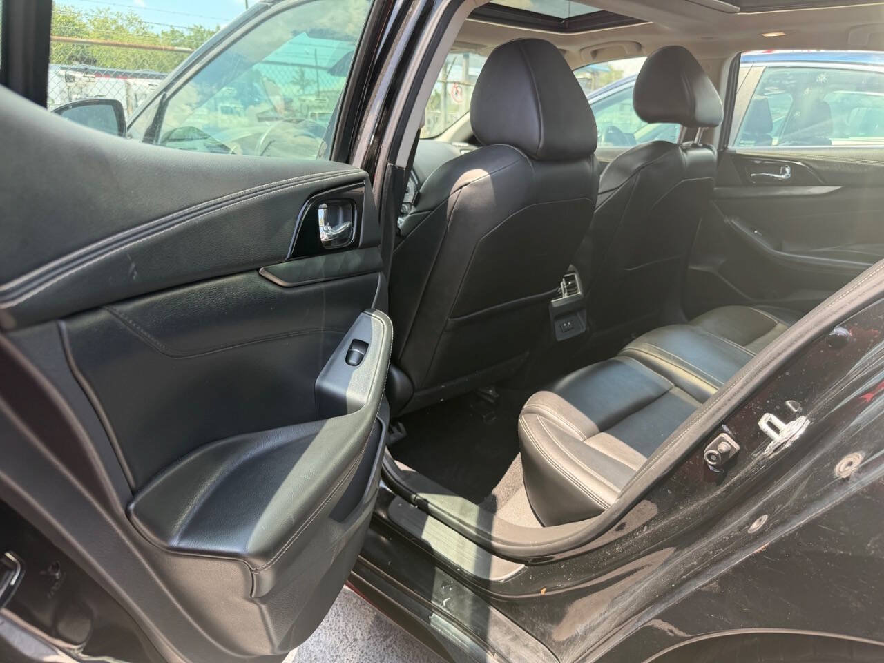 Used 2020 Nissan Maxima 3.5 SL w/ Floor Mat Group FWD image 12
