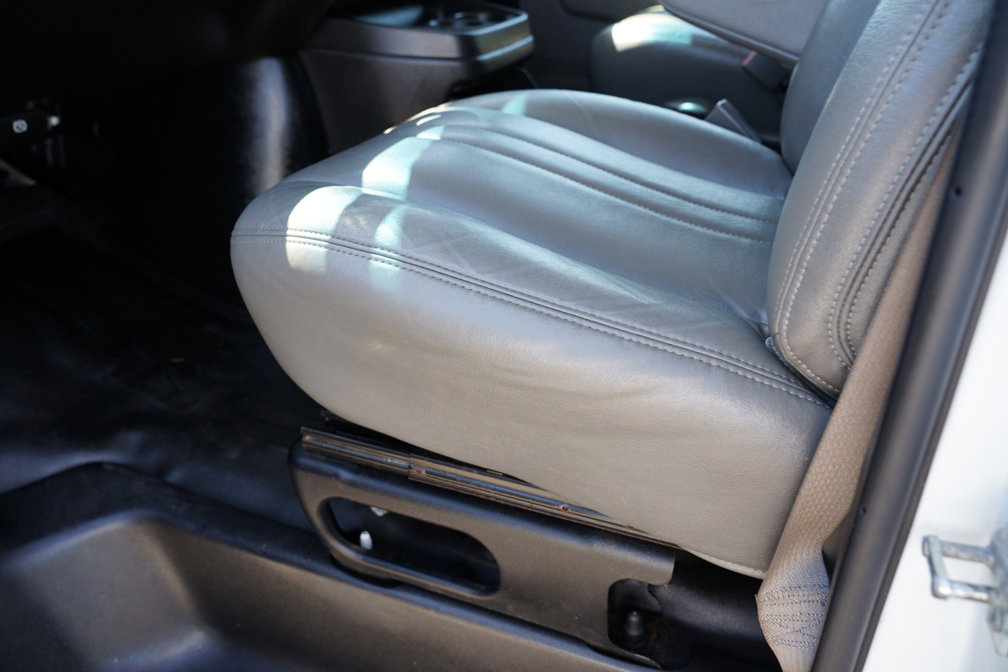 Used 2020 GMC Savana 3500 LS image 14