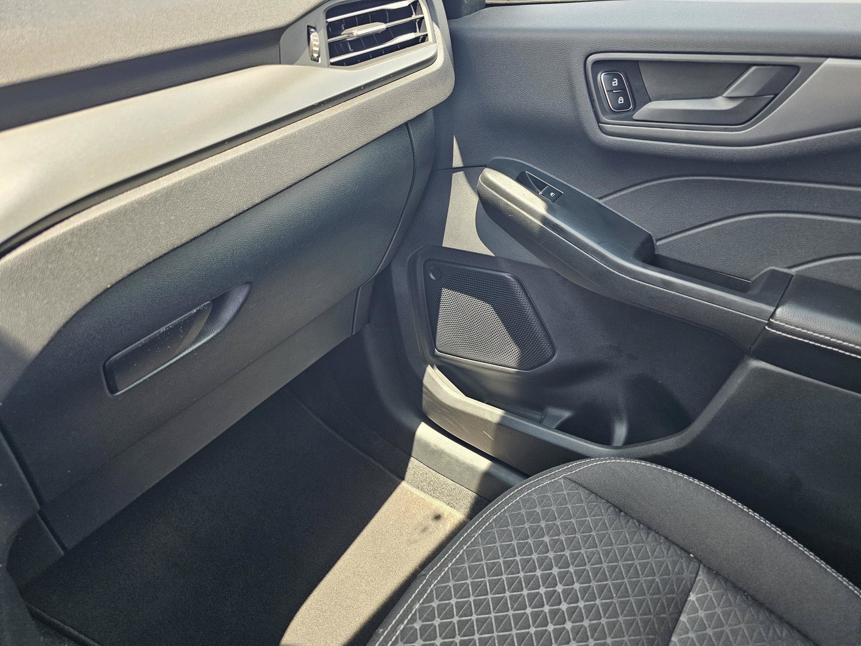 Used 2025 Ford Escape Active w/ Tech Pack #1 FWD image 27
