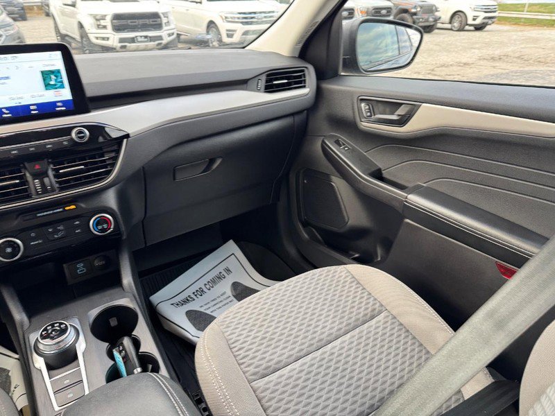 Used 2022 Ford Escape SE AWD/4WD image 15