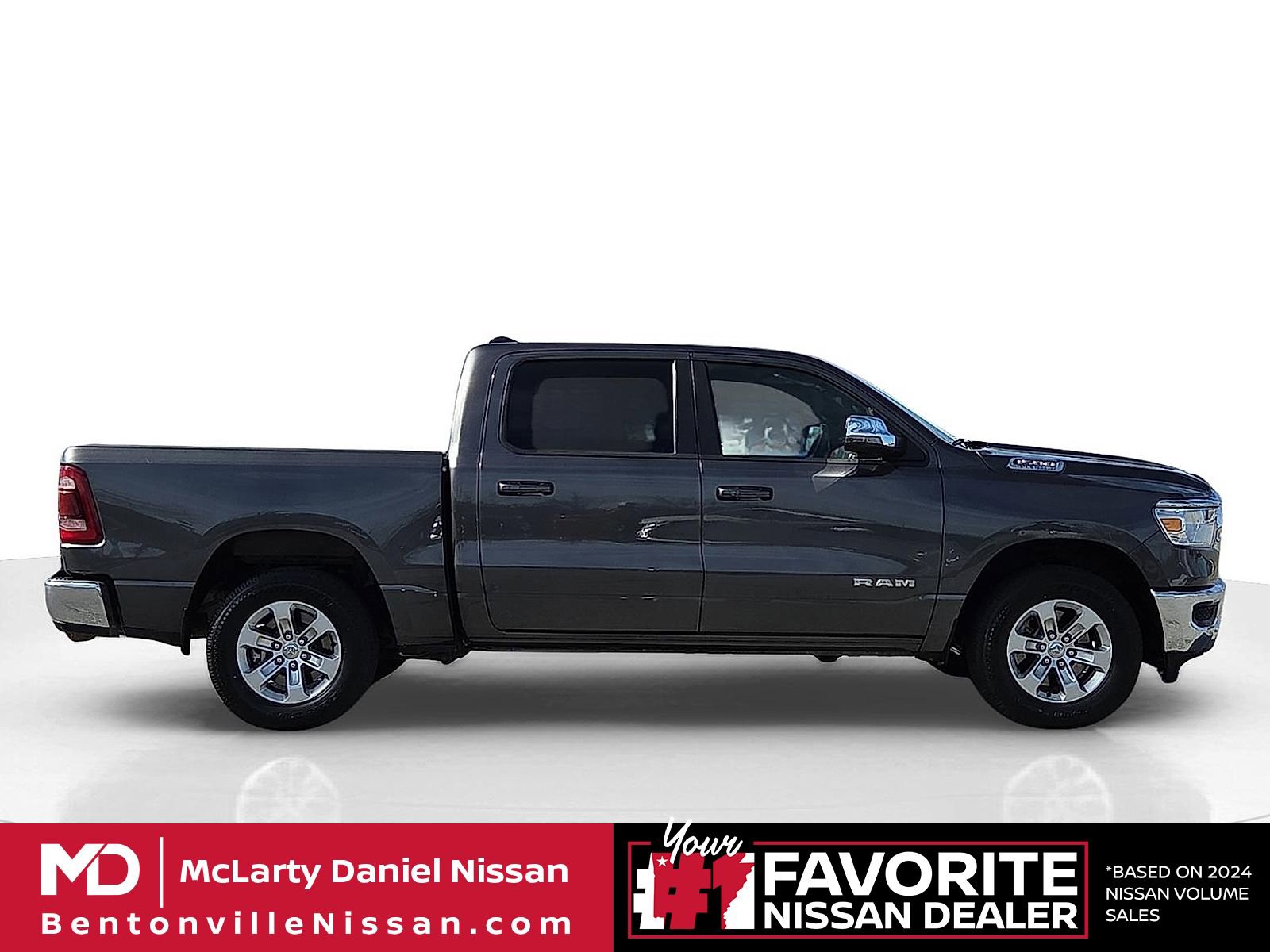 Used 2024 RAM 1500 Laramie image 6