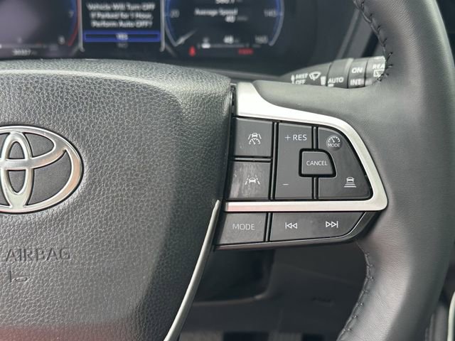 Used 2024 Toyota Grand Highlander Limited image 14