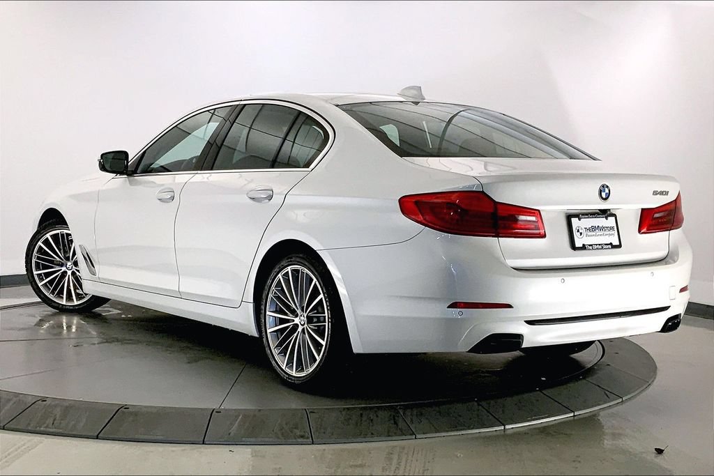 Used 2019 BMW 540i w/ Executive Package RWD image 10