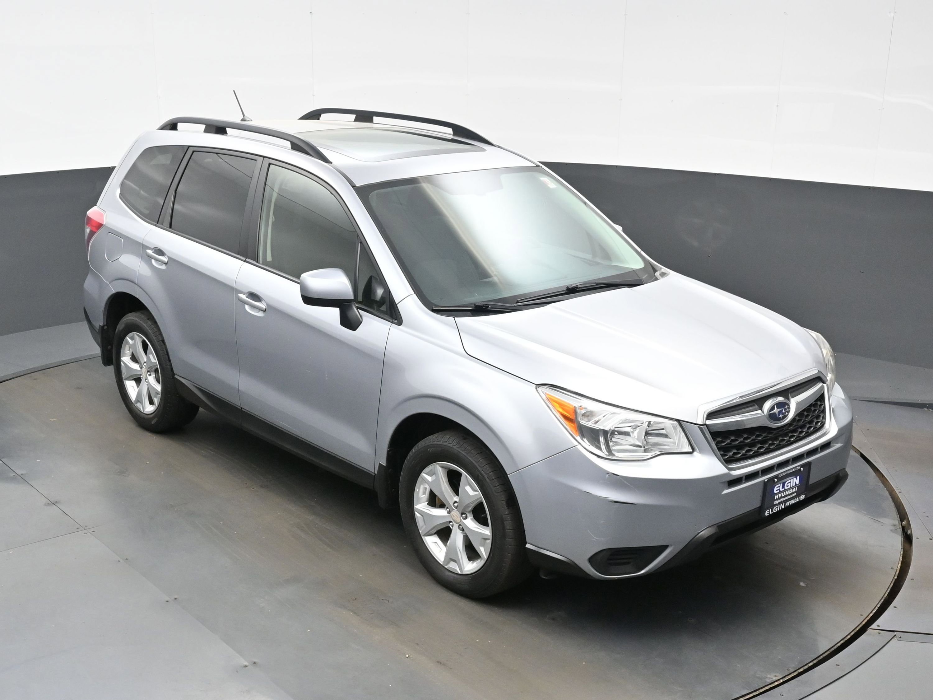 Used 2015 Subaru Forester 2.5i Premium w/ All-Weather Package AWD/4WD image 39