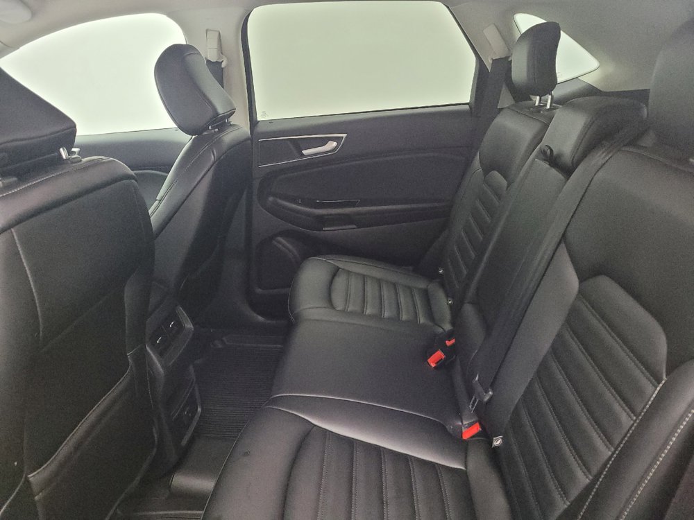 Used 2020 Ford Edge SEL AWD/4WD image 18