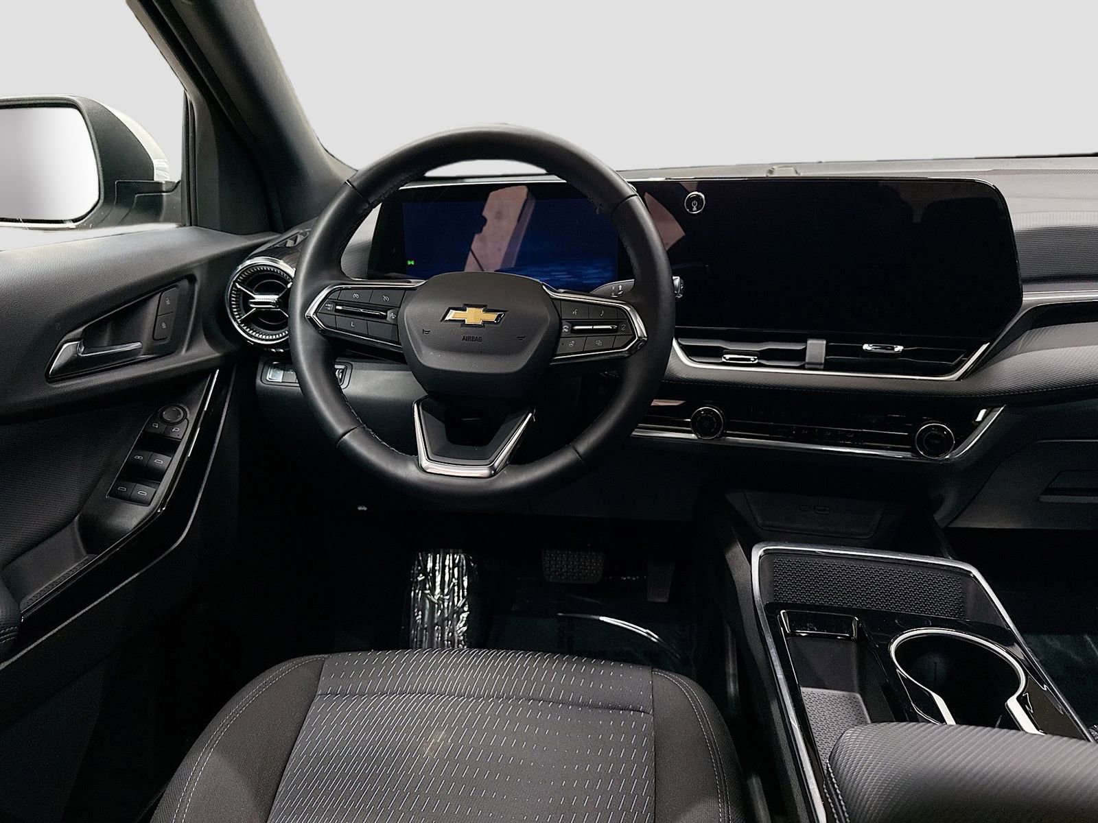 Used 2025 Chevrolet Equinox LT FWD image 24