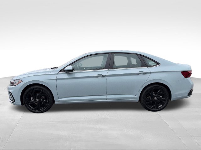 New 2027 Volkswagen Jetta SE FWD image 4