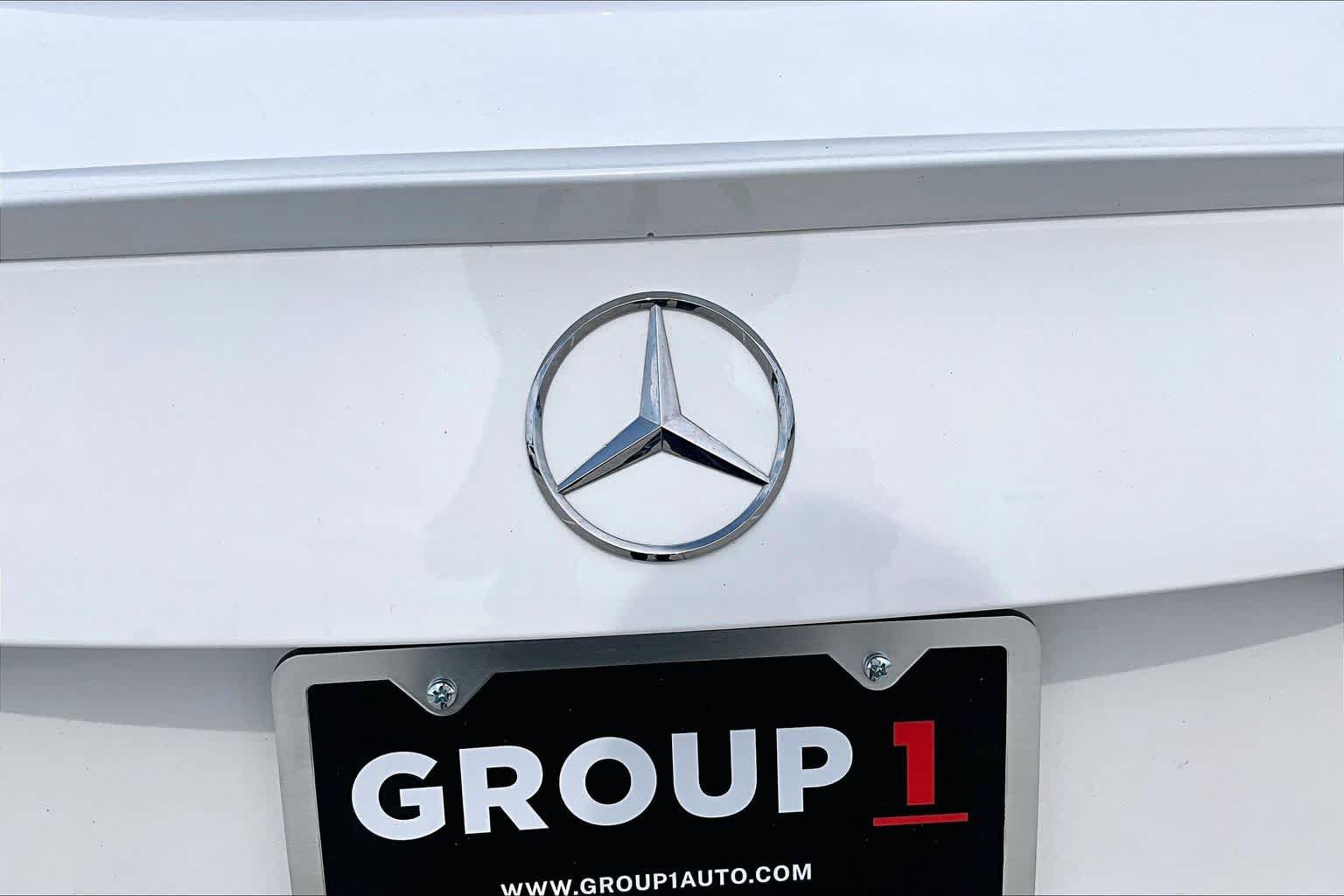 Used 2024 Mercedes-Benz C 300 4MATIC Sedan w/ Exclusive Trim Package image 10