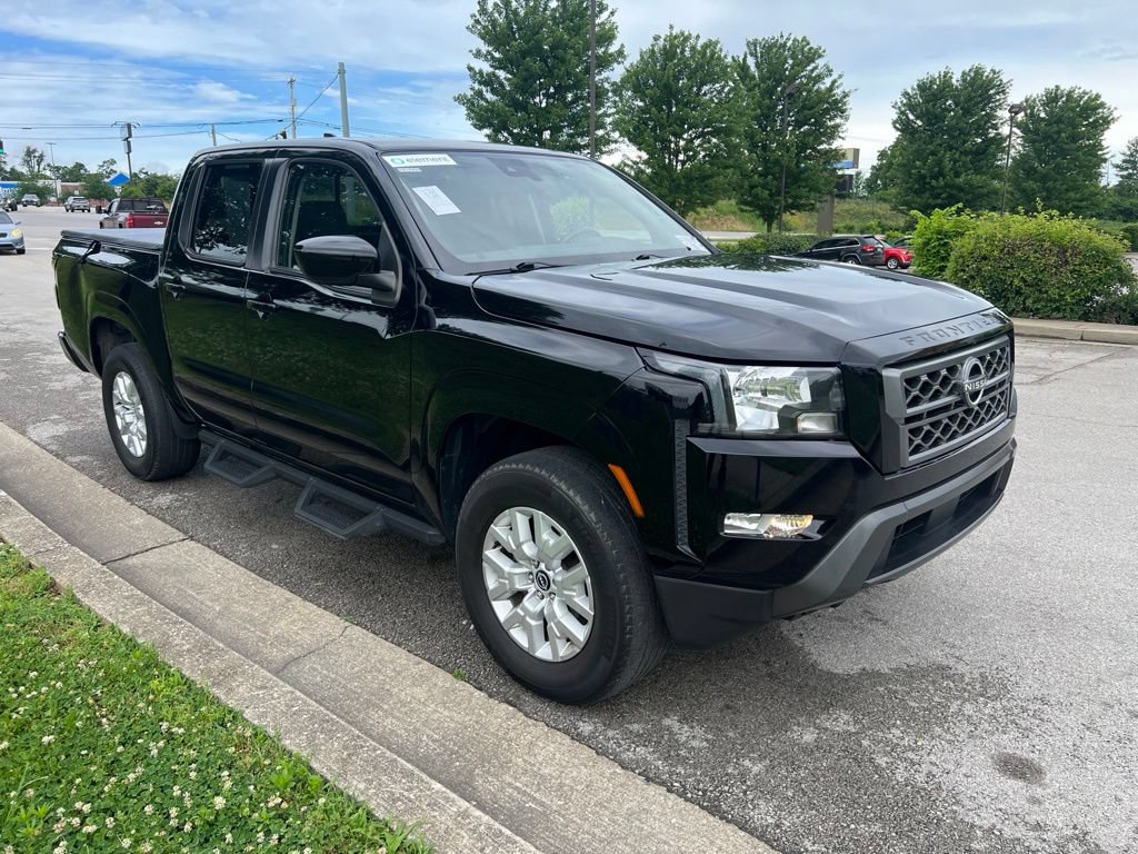 Used 2022 Nissan Frontier SV AWD/4WD image 2